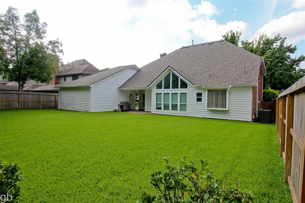 2918 Deer Creek Drive Sugar Land, TX 77478