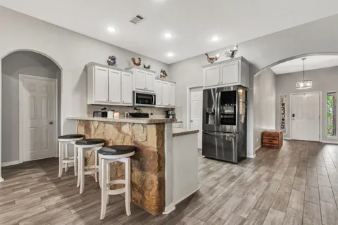 208 Cailin Court