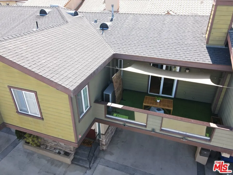 2516 Gates Avenue #B Redondo Beach, CA 90278