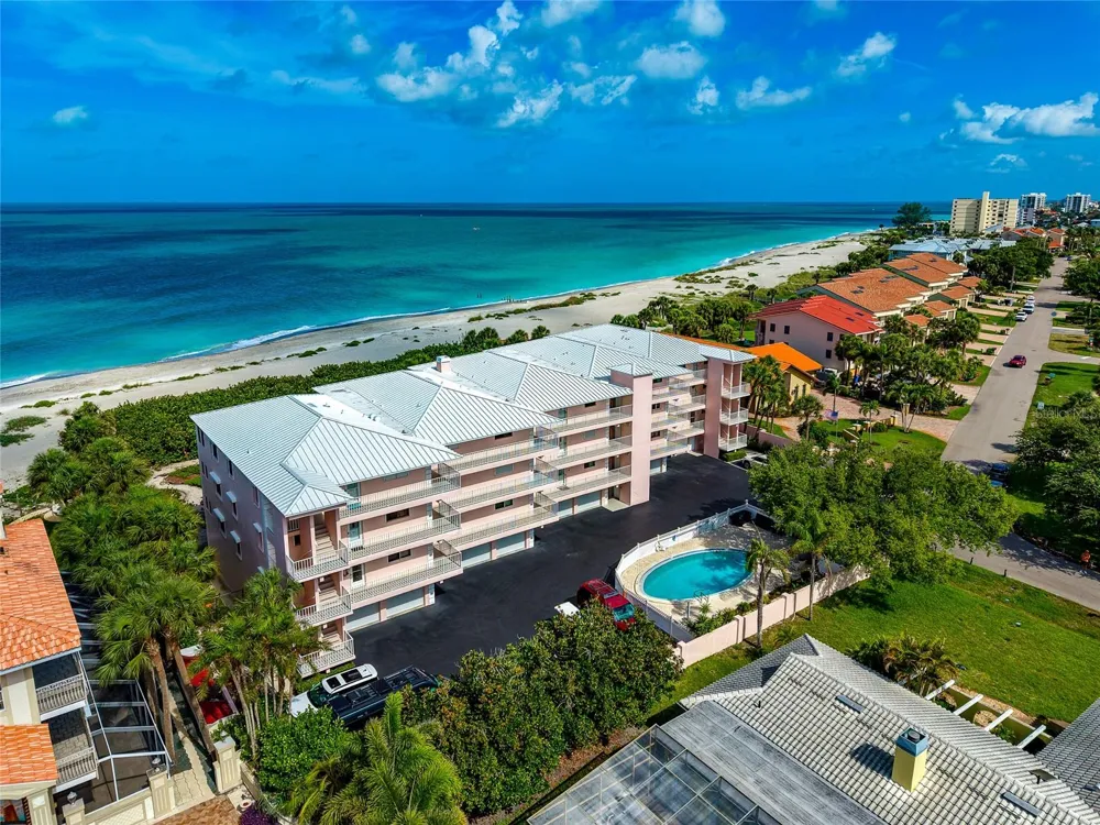 910 GOLDEN BEACH BOULEVARD #202 Venice, FL 34285