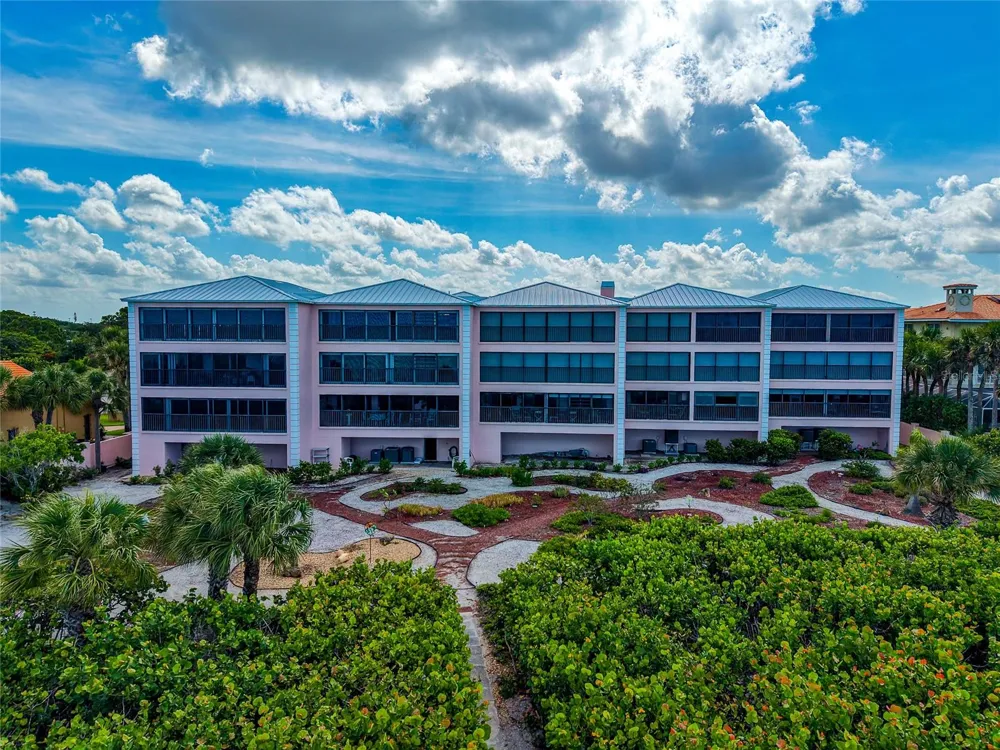 910 GOLDEN BEACH BOULEVARD #202 Venice, FL 34285