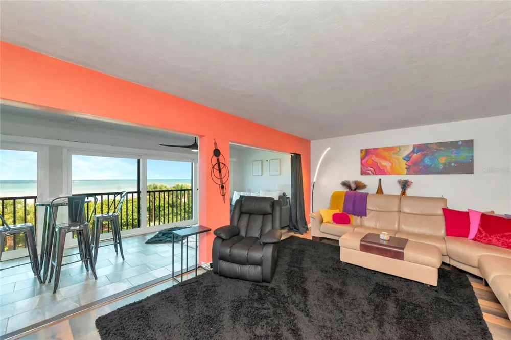 910 GOLDEN BEACH BOULEVARD #202 Venice, FL 34285