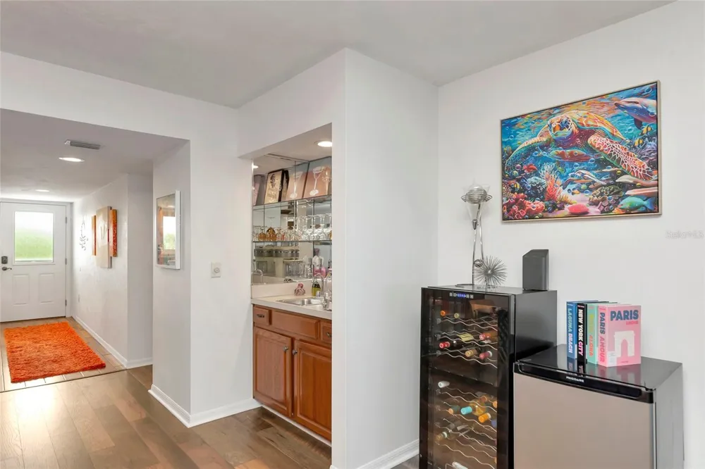 910 GOLDEN BEACH BOULEVARD #202 Venice, FL 34285