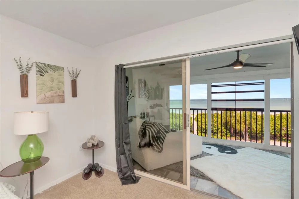 910 GOLDEN BEACH BOULEVARD #202 Venice, FL 34285