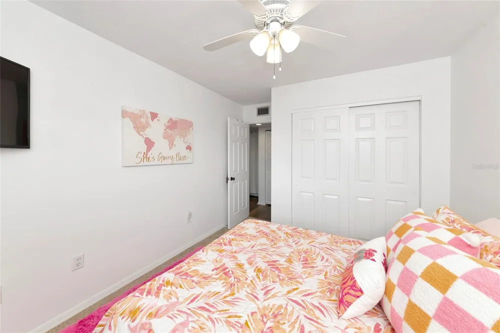 910 GOLDEN BEACH BOULEVARD #202 Venice, FL 34285