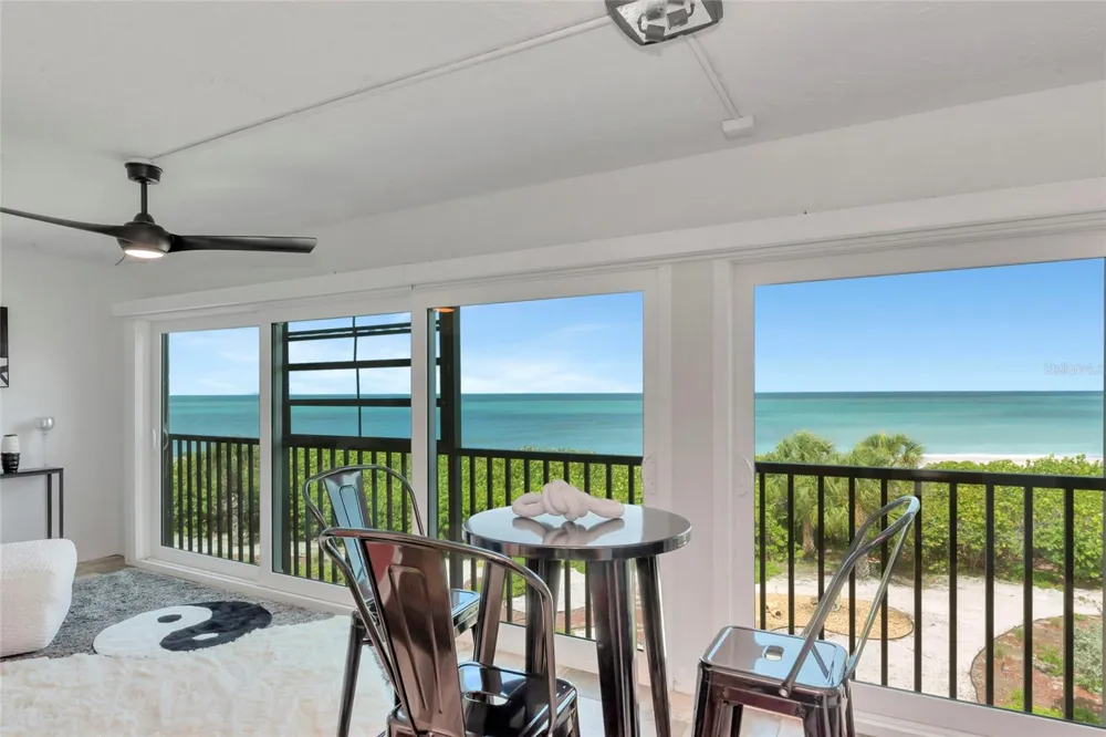 910 GOLDEN BEACH BOULEVARD #202 Venice, FL 34285