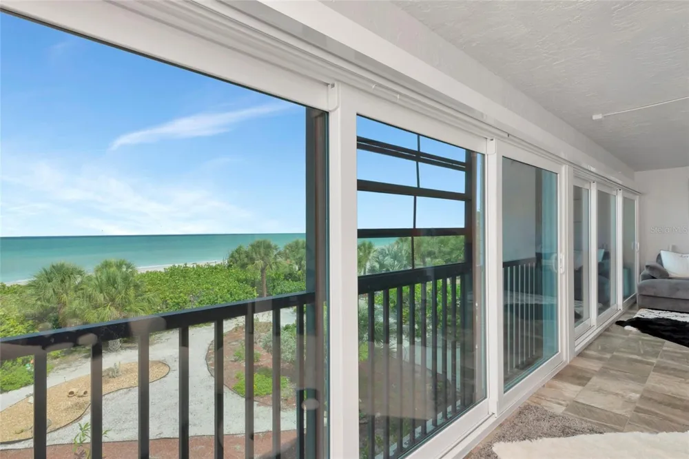 910 GOLDEN BEACH BOULEVARD #202 Venice, FL 34285