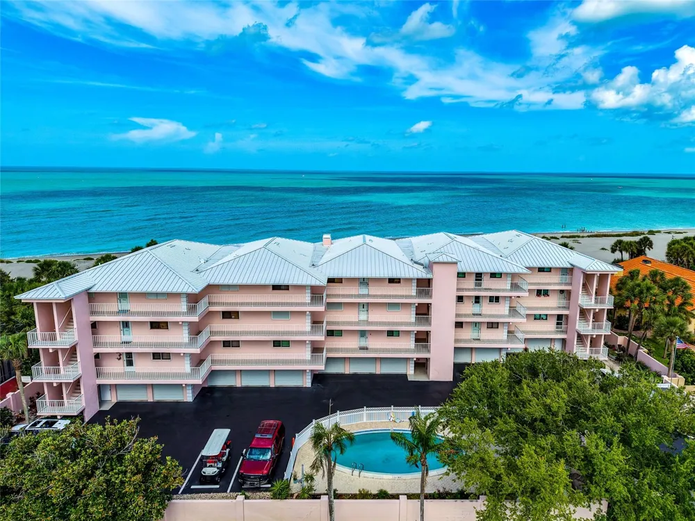 910 GOLDEN BEACH BOULEVARD #202 Venice, FL 34285