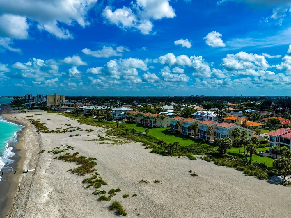 910 GOLDEN BEACH BOULEVARD #202 Venice, FL 34285