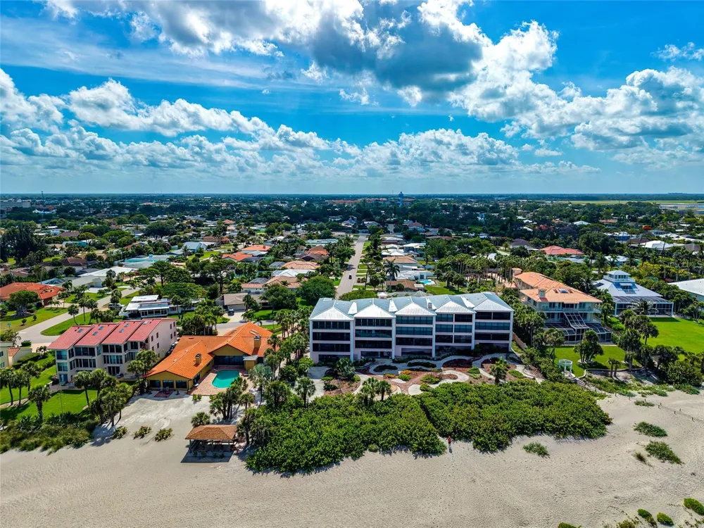 910 GOLDEN BEACH BOULEVARD #202 Venice, FL 34285