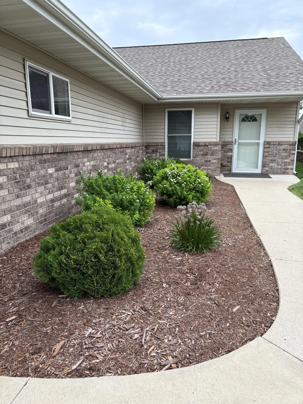 307 Aspenwood Drive Redwood Falls, MN 56283