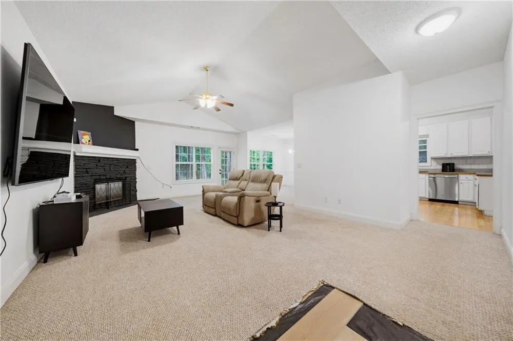 359 Cannongate Road Sharpsburg, GA 30277