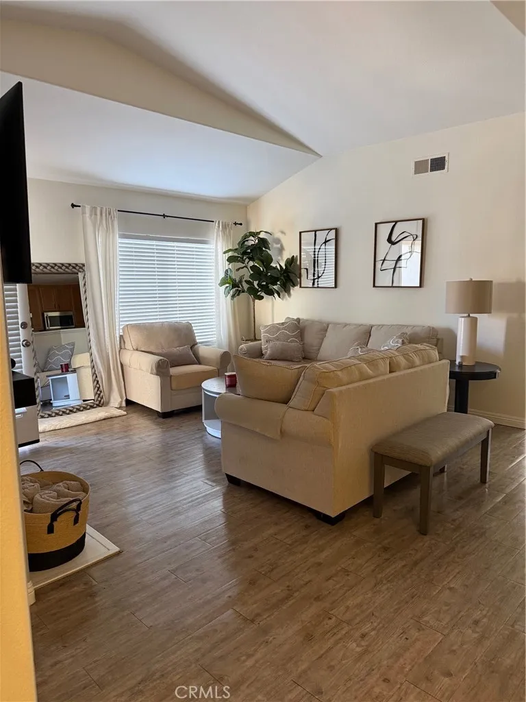 717 Caminito Valiente Chula Vista, CA 91911
