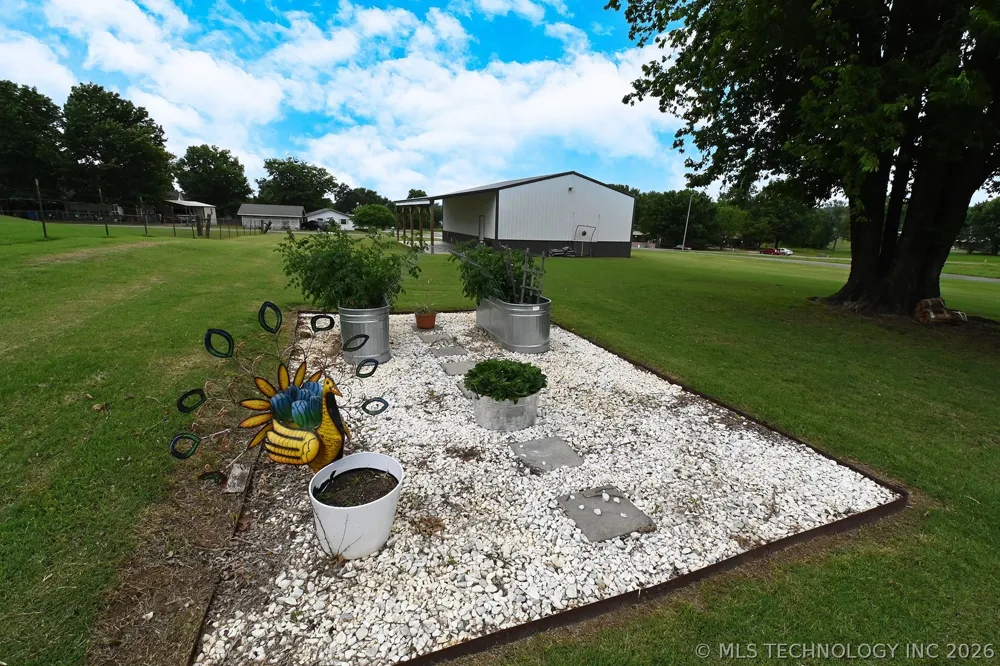 106 Park View Circle Gore, OK 74435