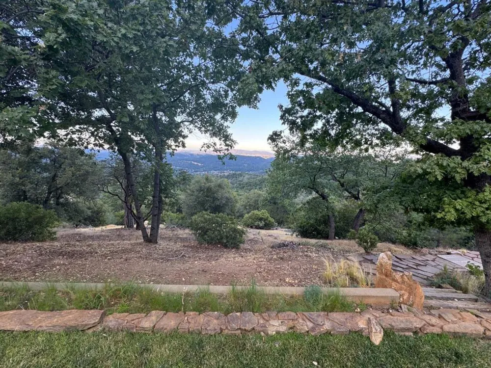 2251 Folendorf Road Murphys, CA 95247