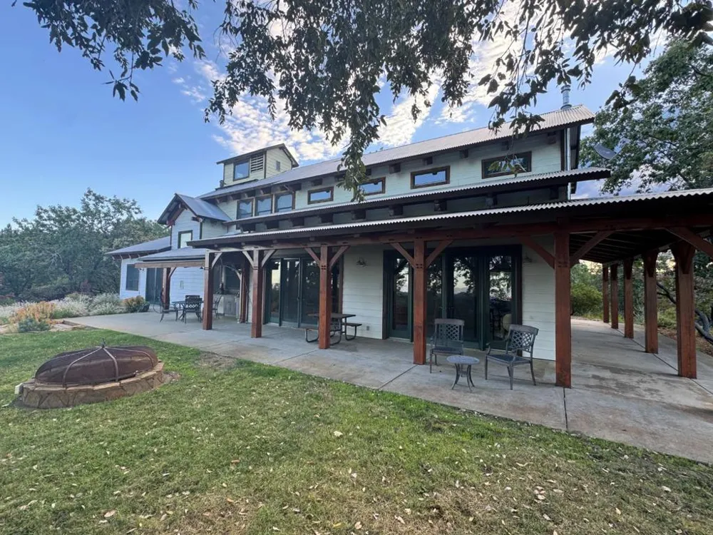 2251 Folendorf Road Murphys, CA 95247