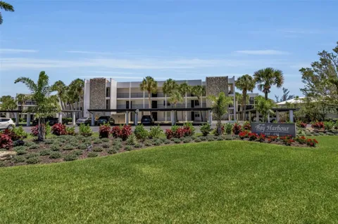 450 GULF OF MEXICO DRIVE #303
