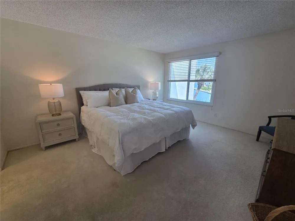 450 GULF OF MEXICO DRIVE #303 Longboat Key, FL 34228