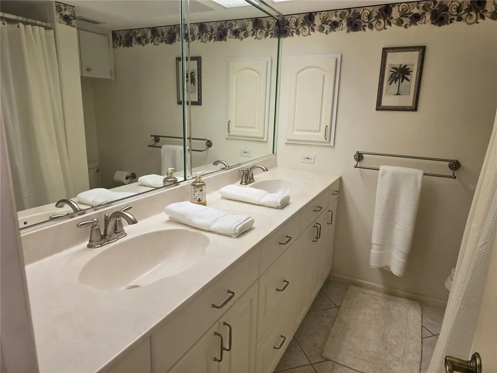 450 GULF OF MEXICO DRIVE #303 Longboat Key, FL 34228
