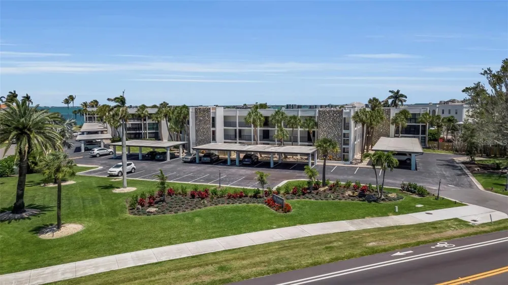 450 GULF OF MEXICO DRIVE #303 Longboat Key, FL 34228