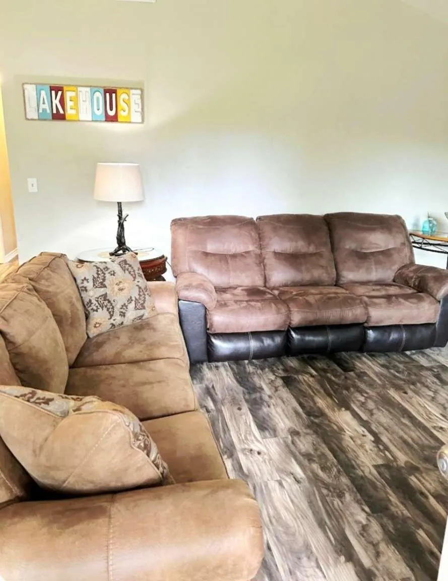 156 Cove Lane Brookeland, TX 75931