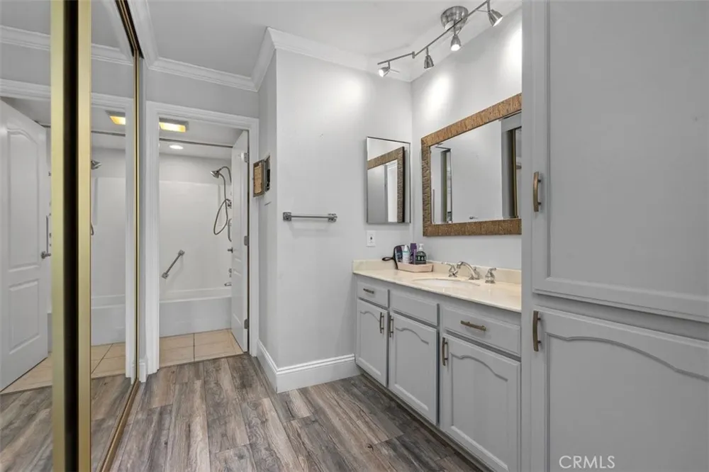 3365 Punta Alta #3F Laguna Woods, CA 92637