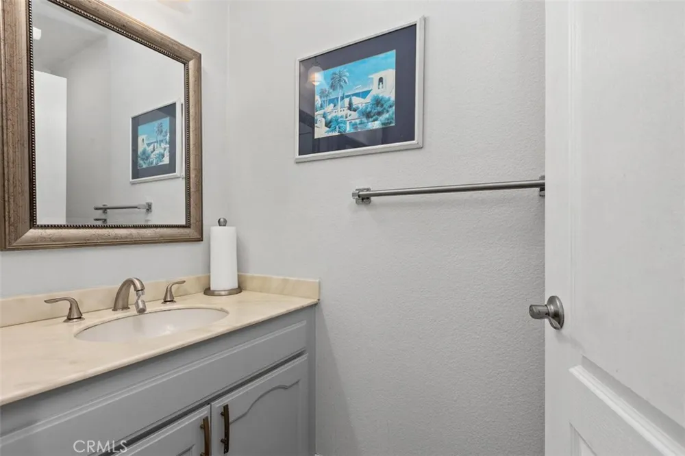 3365 Punta Alta #3F Laguna Woods, CA 92637