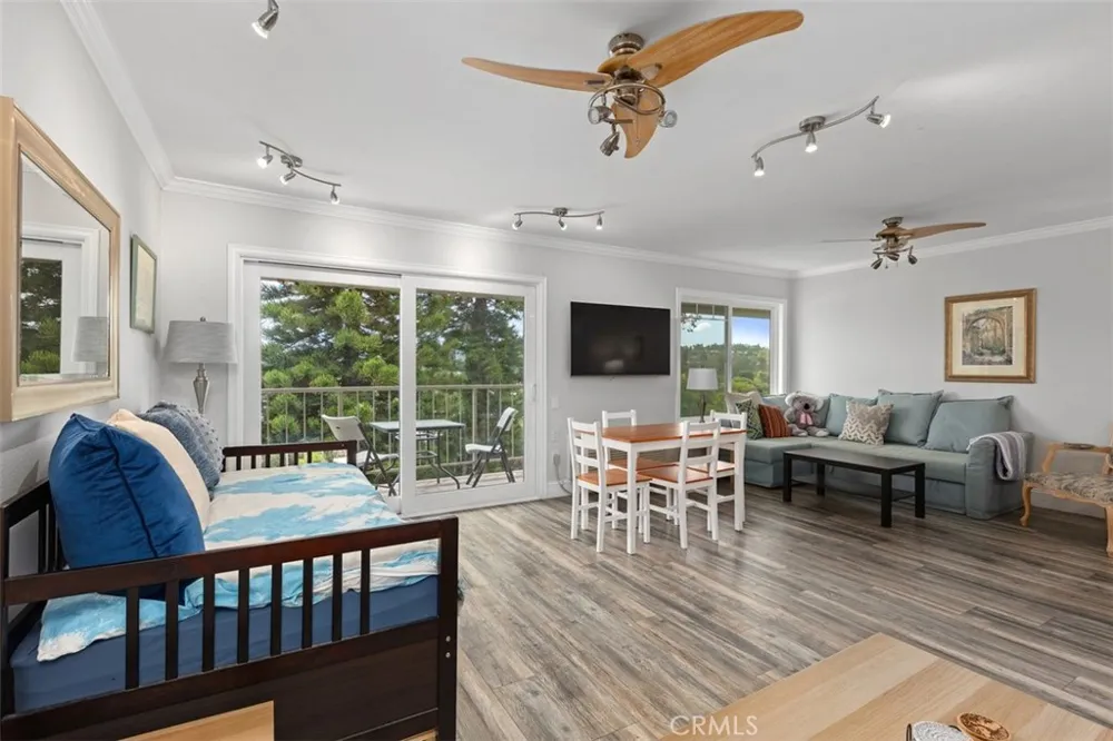 3365 Punta Alta #3F Laguna Woods, CA 92637