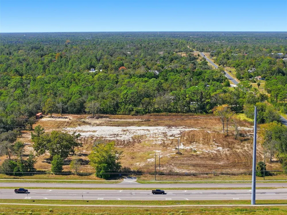 9247 SUNSHINE GROVE ROAD Brooksville, FL 34613
