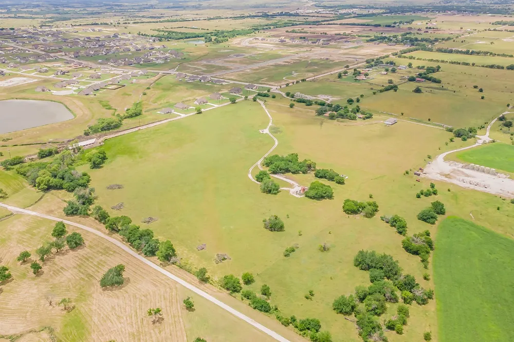 1174 Pioneer Road New Fairview, TX 76078