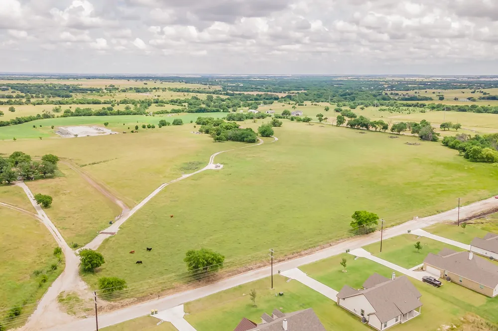 1174 Pioneer Road New Fairview, TX 76078