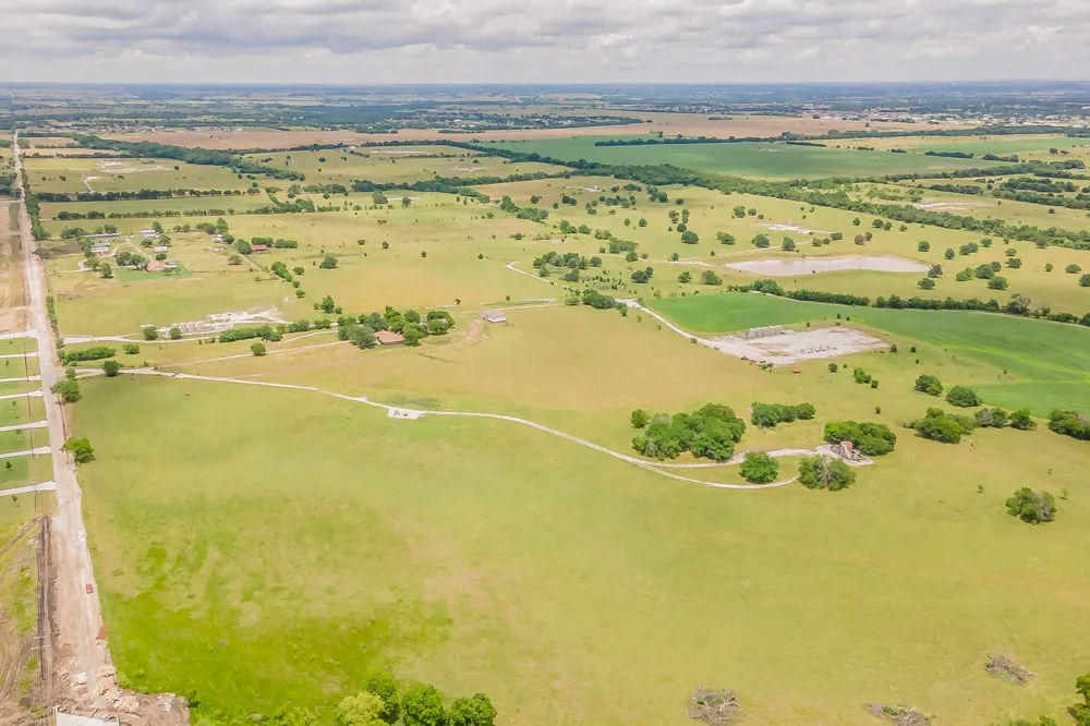 1174 Pioneer Road New Fairview, TX 76078