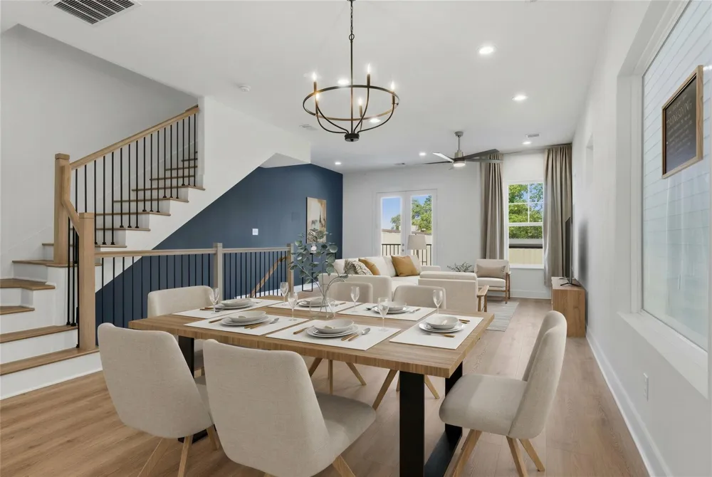 2806 Versailles Oak Lane Houston, TX 77092