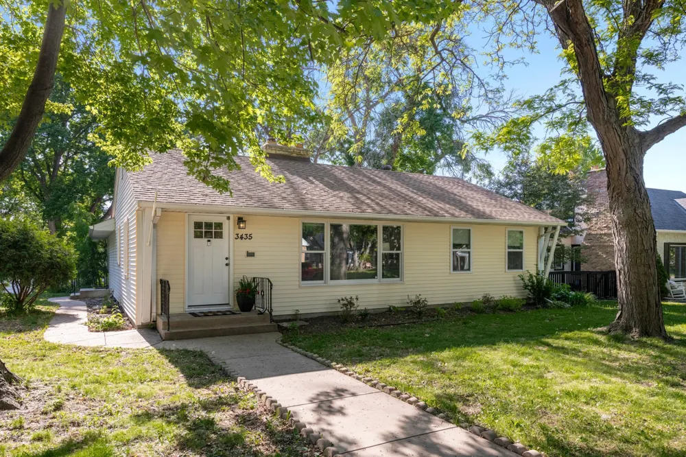 3435 Zenith Avenue