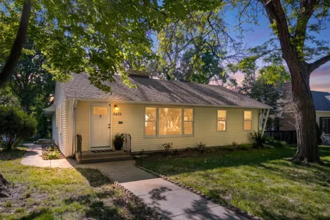 3435 Zenith Avenue