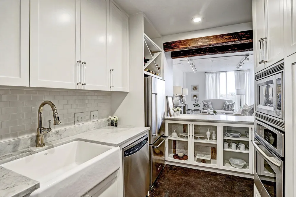 5110 San Felipe Street #31W Houston, TX 77056
