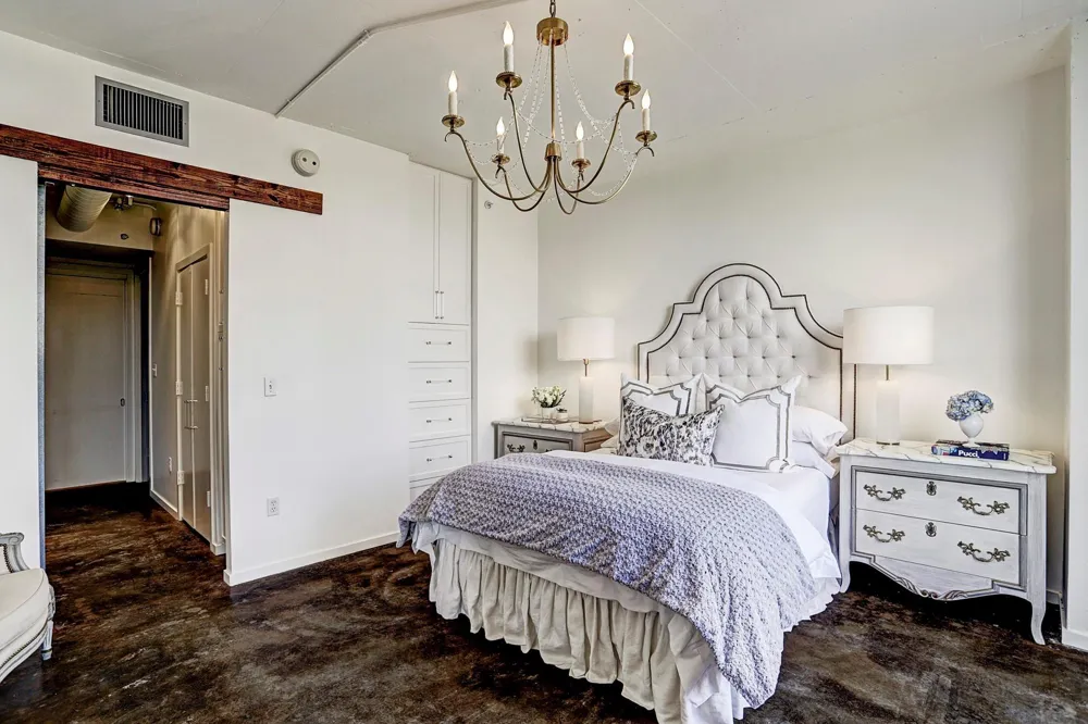 5110 San Felipe Street #31W Houston, TX 77056