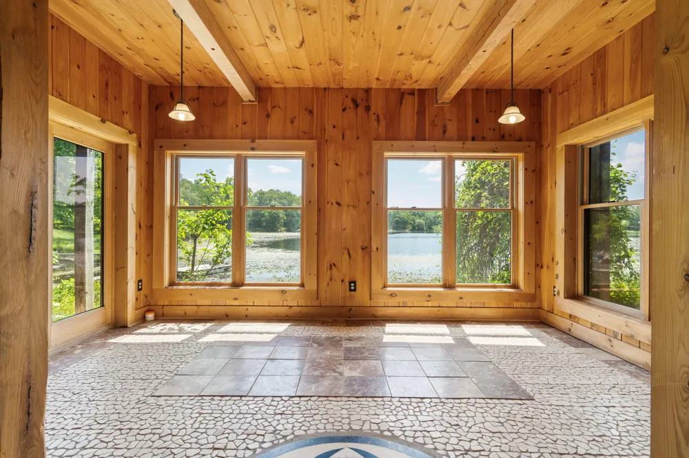 210 Spring Lake Drive Chelsea, MI 48118