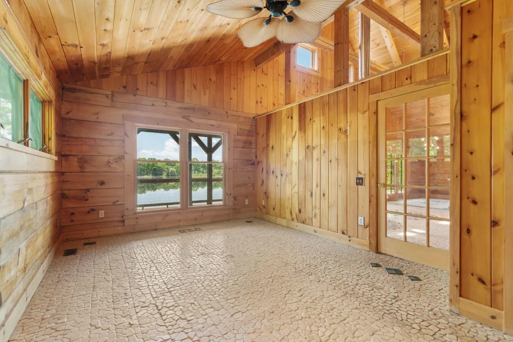 210 Spring Lake Drive Chelsea, MI 48118