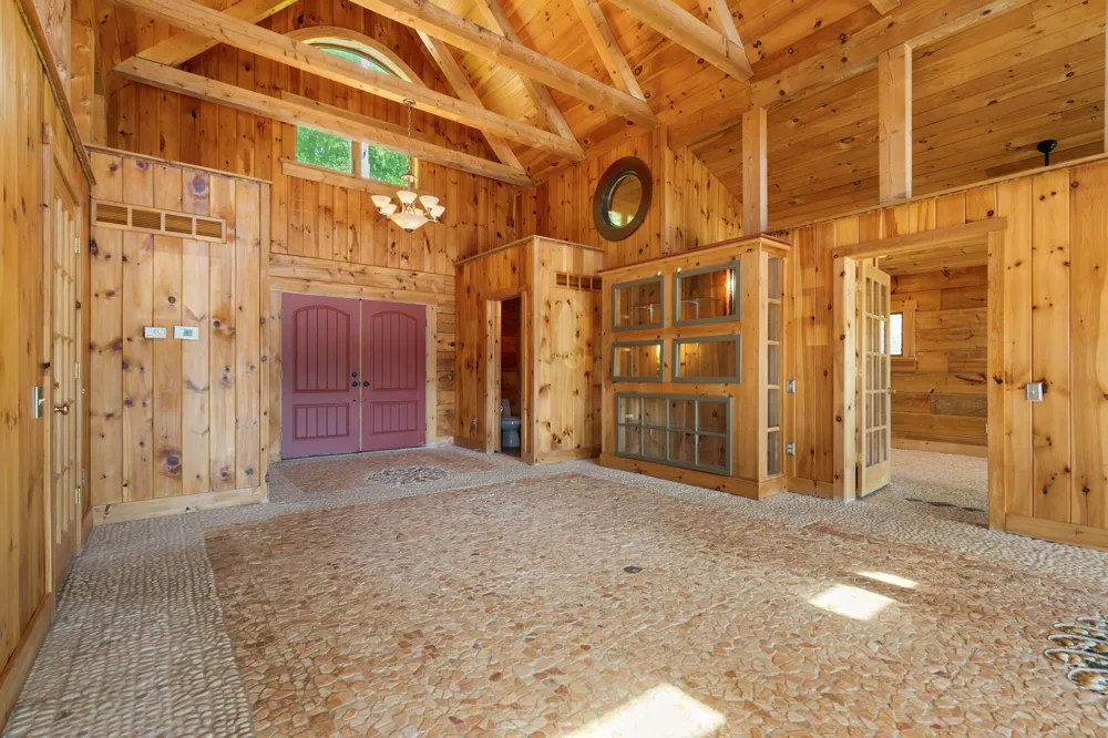 210 Spring Lake Drive Chelsea, MI 48118