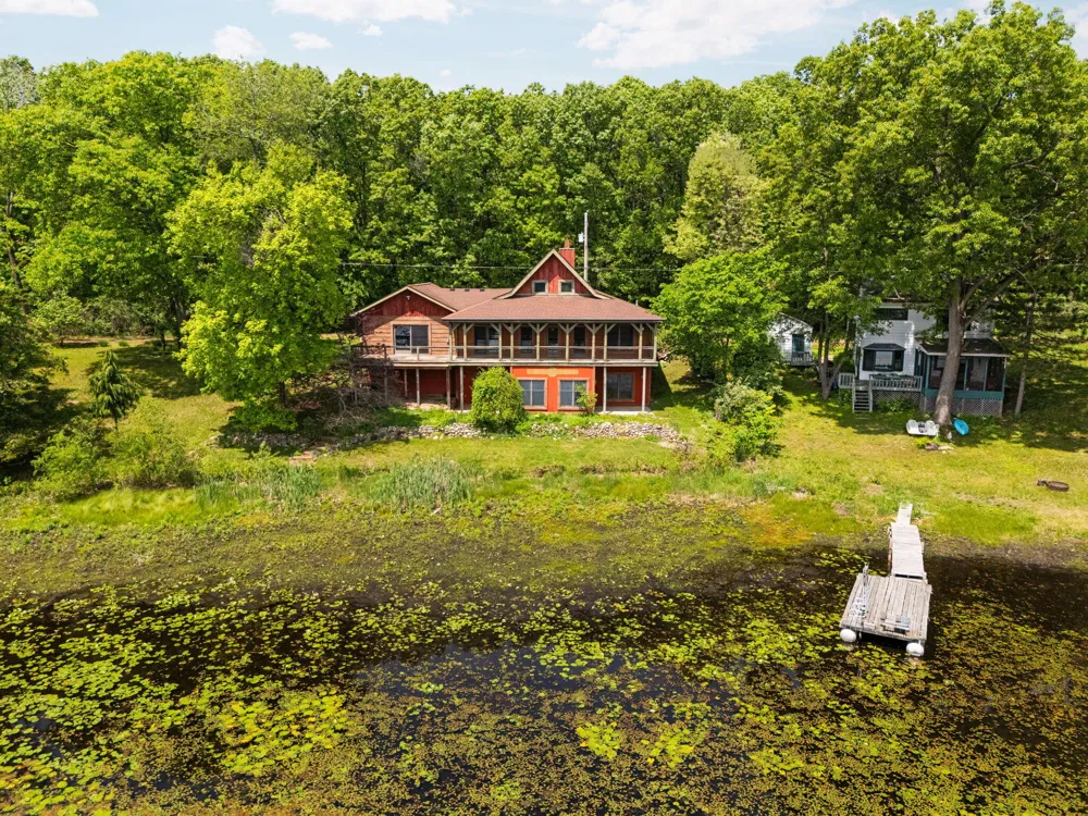 210 Spring Lake Drive Chelsea, MI 48118