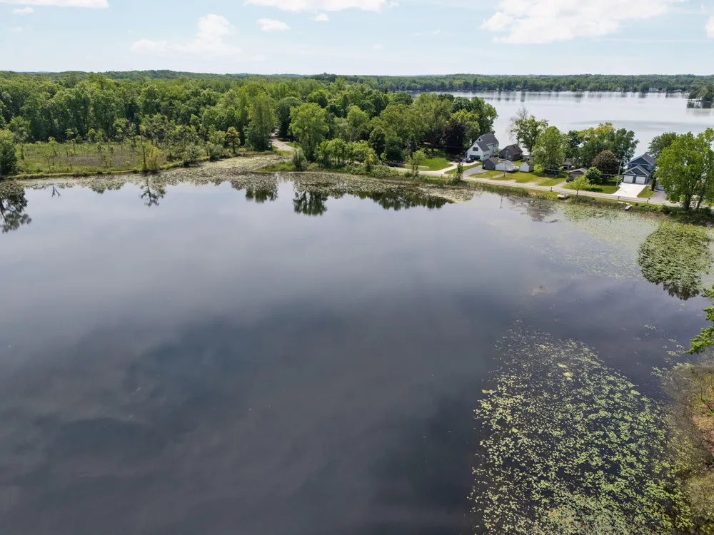 210 Spring Lake Drive Chelsea, MI 48118