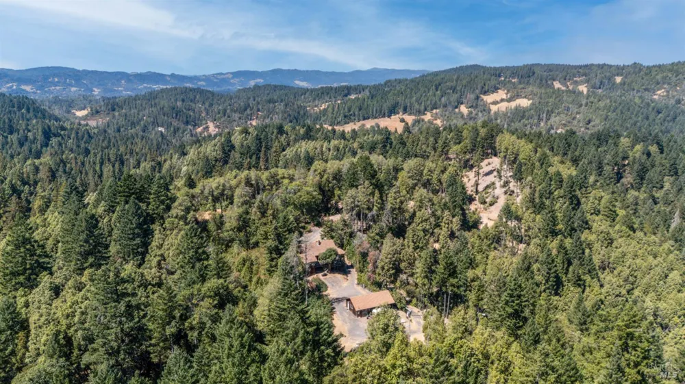 18396 Mariposa Creek Road Willits, CA 95490