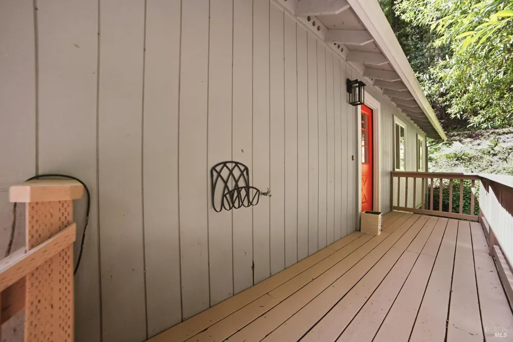 14920 Willow Road Guerneville, CA 95446