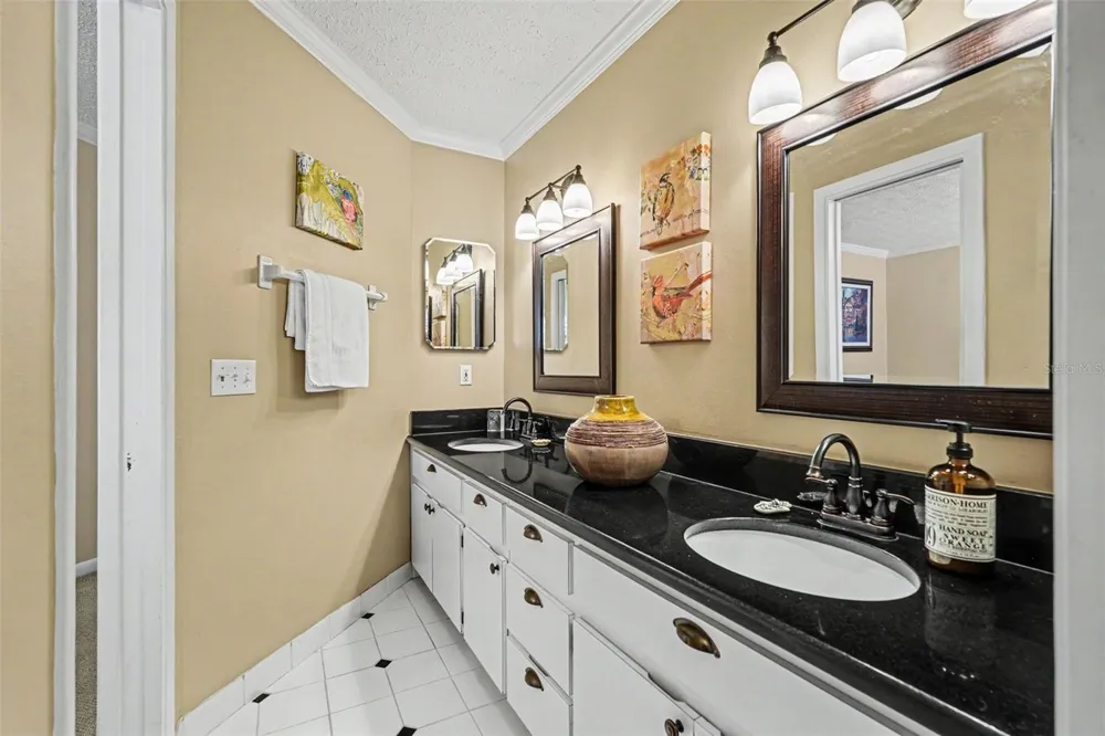 3053 S CONCORDIA AVENUE #A Tampa, FL 33629