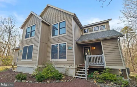 155 PINE COURT #E