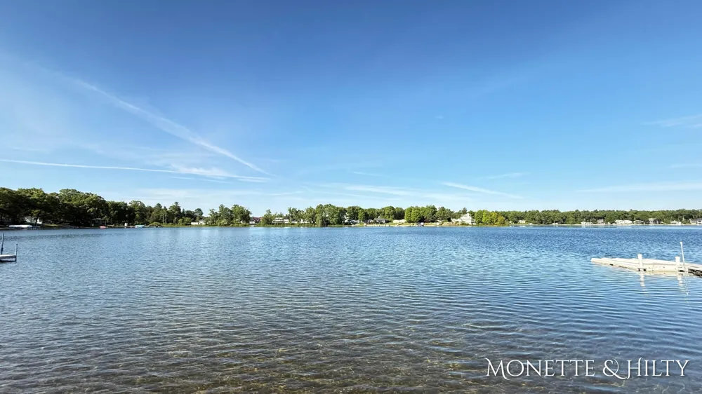 2550 Cove Road Twin Lake, MI 49457
