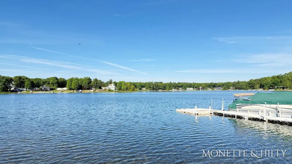 2550 Cove Road Twin Lake, MI 49457