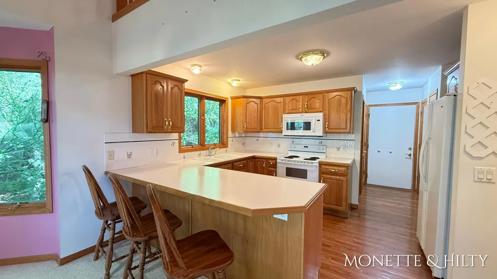 2550 Cove Road Twin Lake, MI 49457