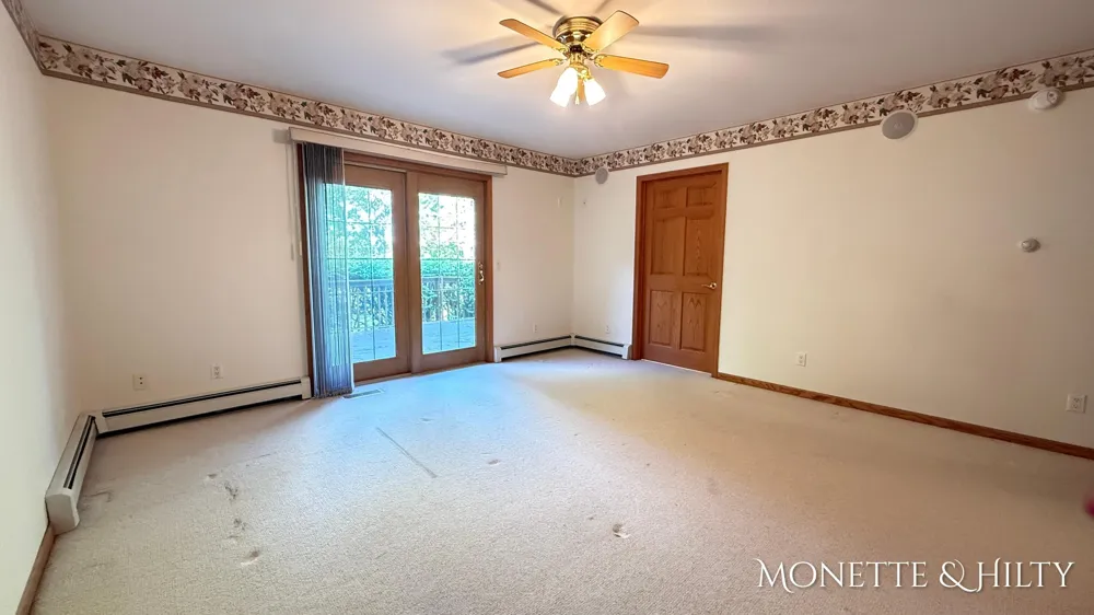 2550 Cove Road Twin Lake, MI 49457